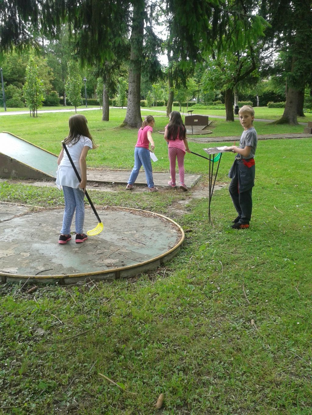 minigolf jun 16 9